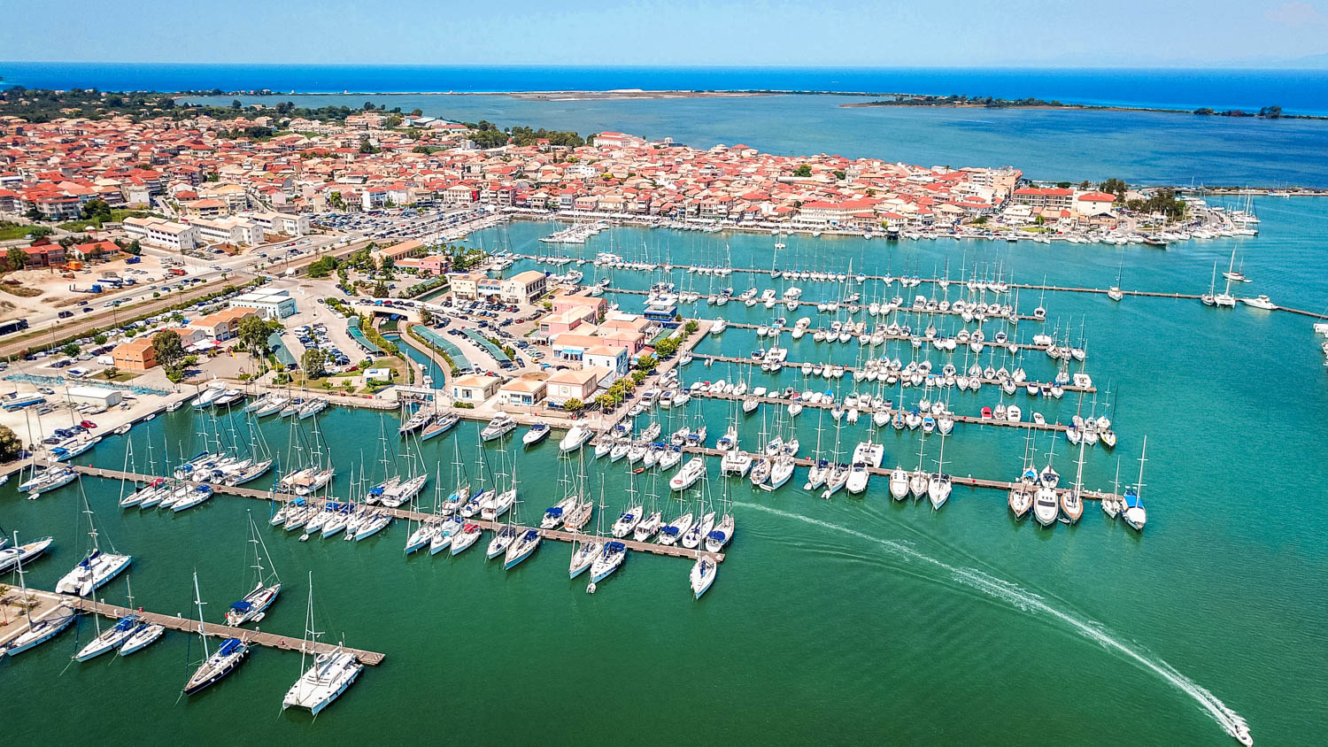 Facilities at Lefkas D-Marin Marina