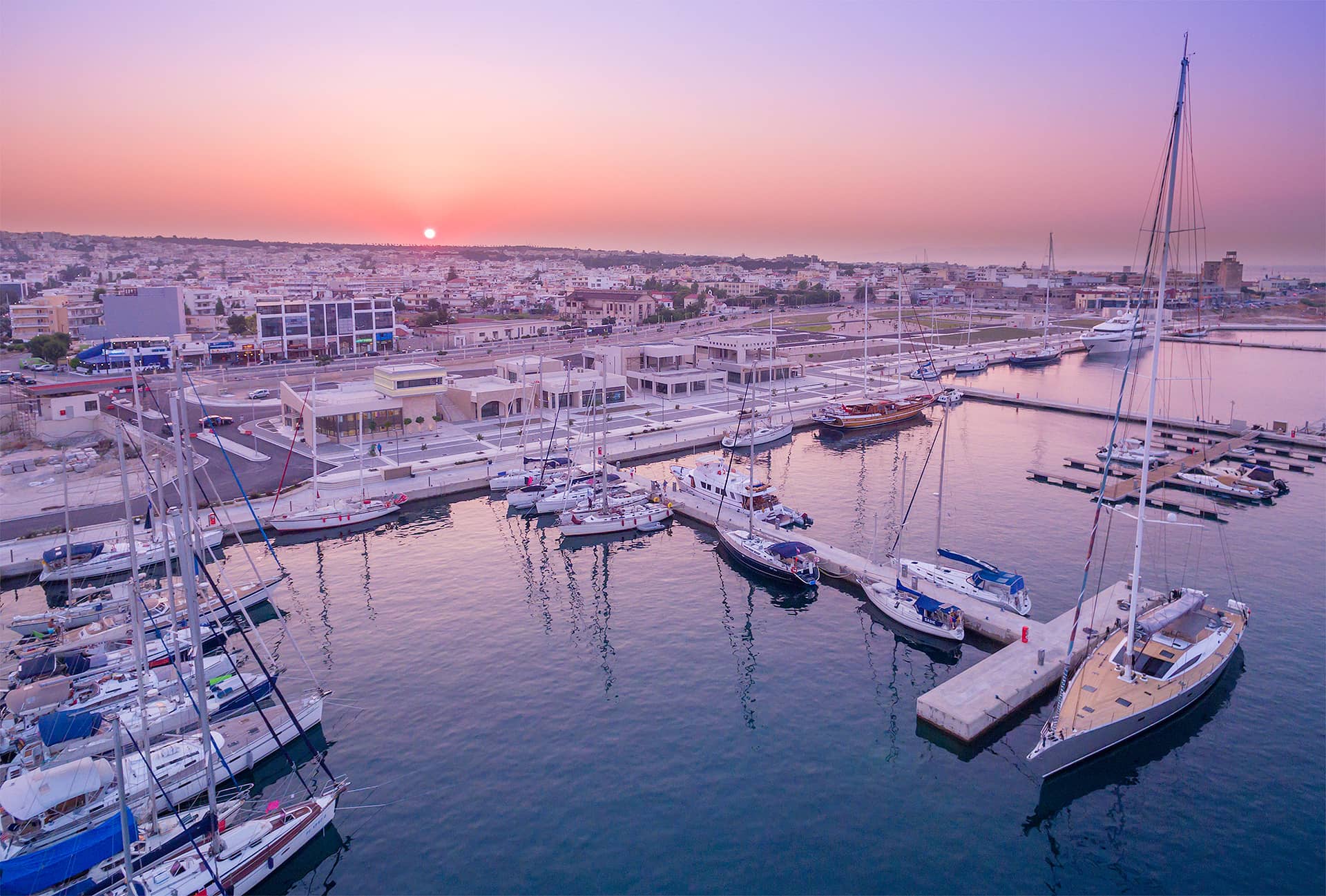 Facilities and Amenities Rhodes New Marina