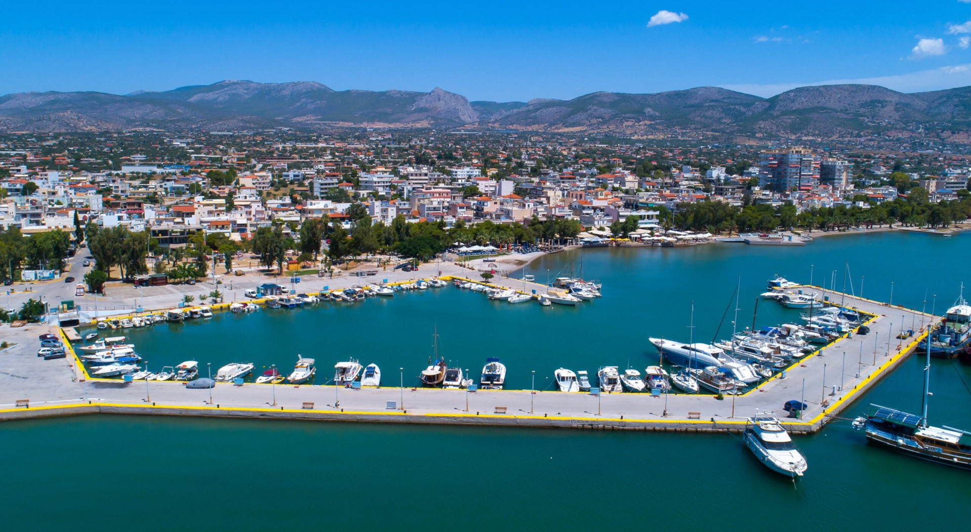Nea Peramos Marina