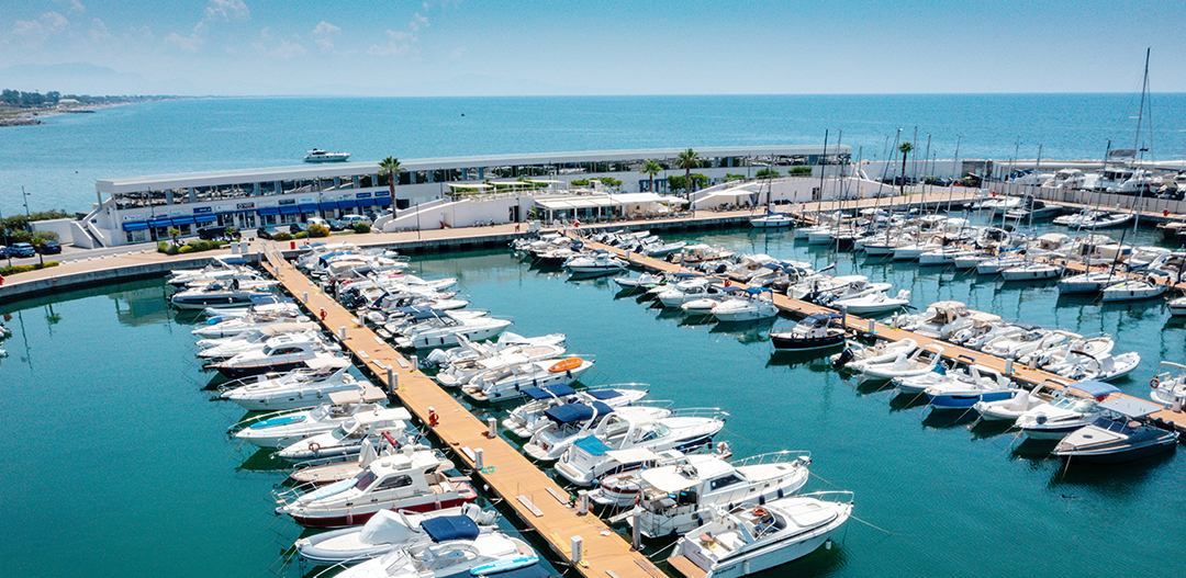 Yachts moored at Marina d’Arechi Yachts moored at Marina d’Arechi