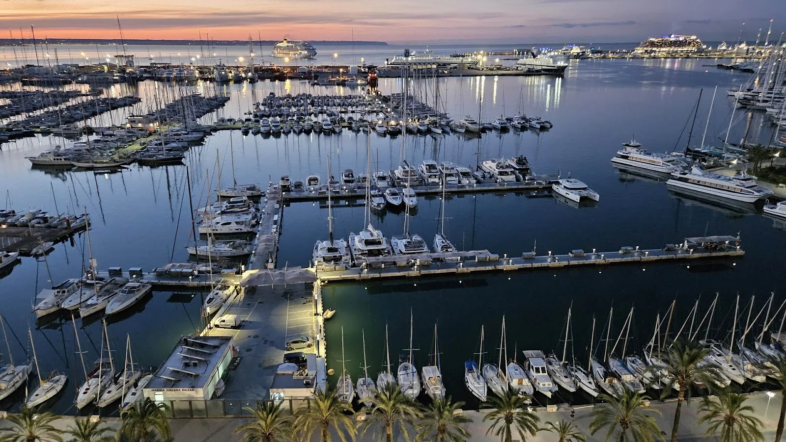 Marina Naviera Balear