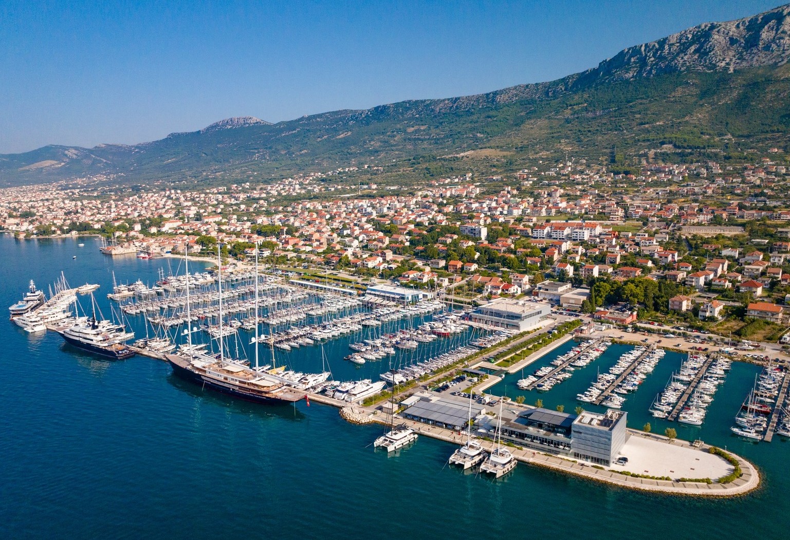Facilities and Amenities Marina Kaštela